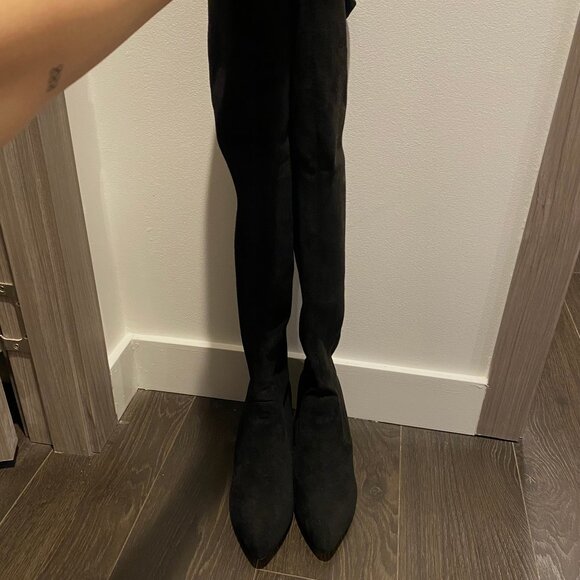 Black Suede Over The Knee Boots Size 38 Back Zip Winter Fall Boots Stylish - Picture 2 of 5